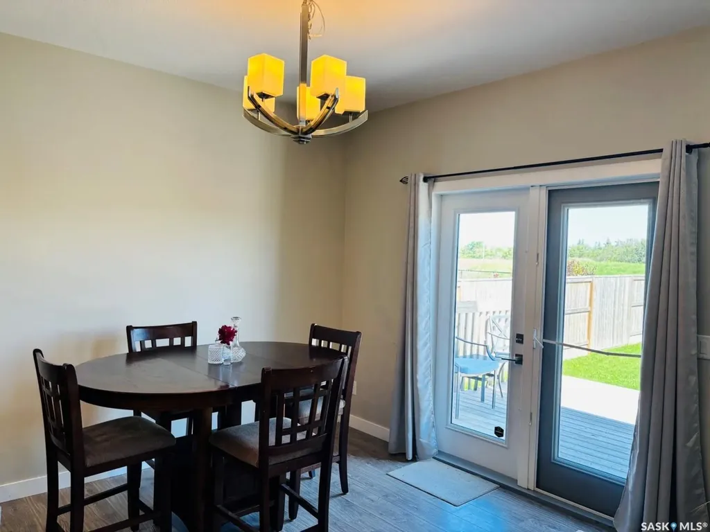 255 Eaton Crescent Saskatoon SK S7V 0H4