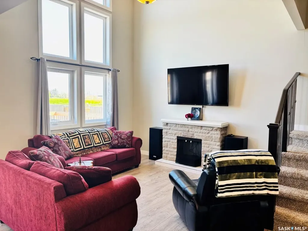 255 Eaton Crescent Saskatoon SK S7V 0H4
