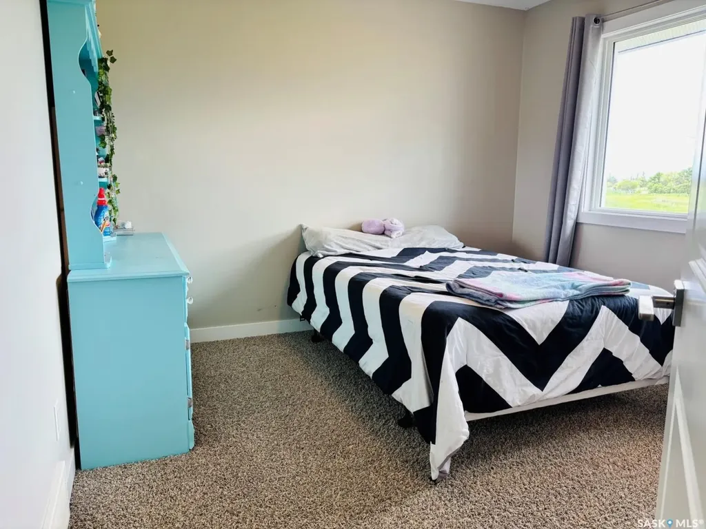 255 Eaton Crescent Saskatoon SK S7V 0H4
