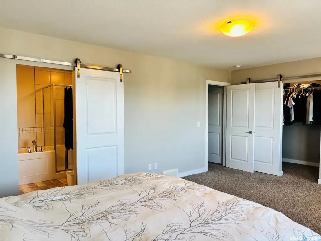 255 Eaton Crescent Saskatoon SK S7V 0H4