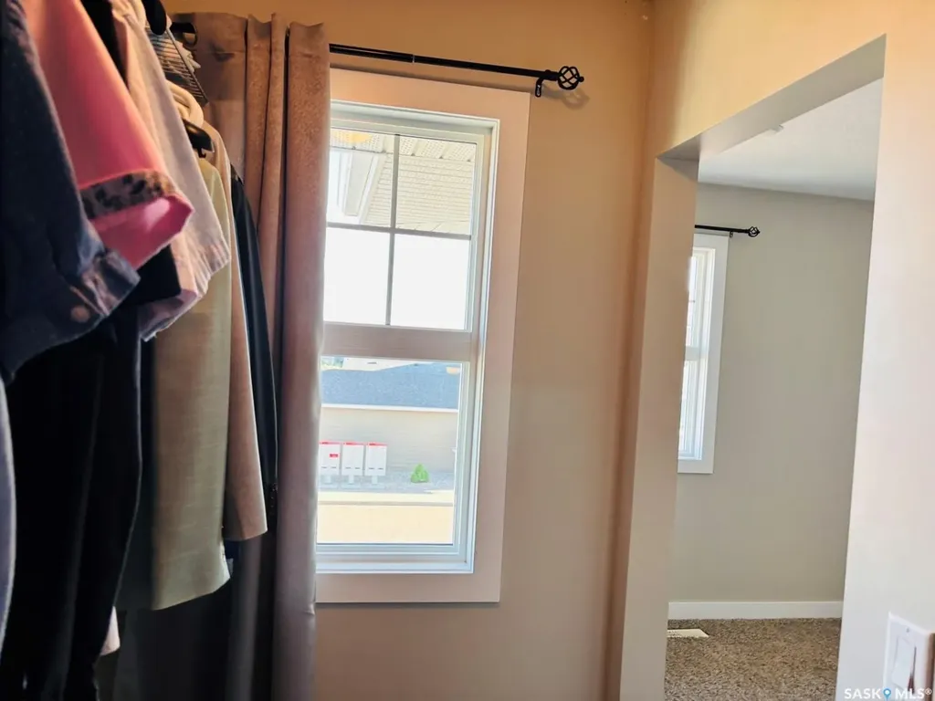 255 Eaton Crescent Saskatoon SK S7V 0H4
