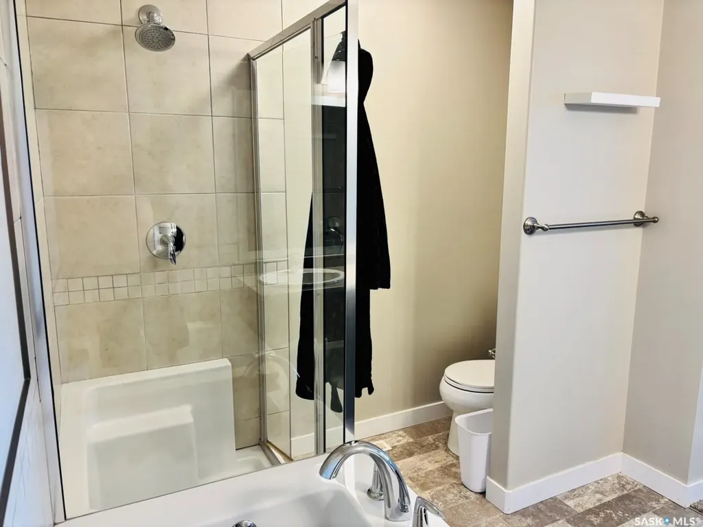 255 Eaton Crescent Saskatoon SK S7V 0H4