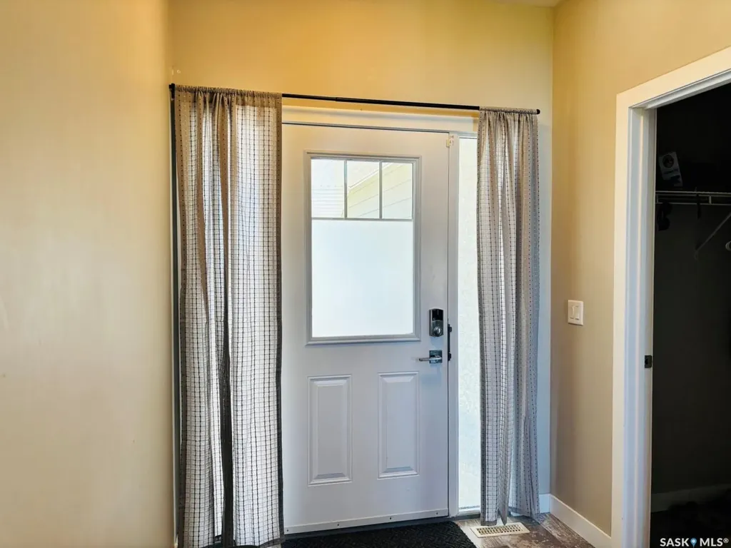 255 Eaton Crescent Saskatoon SK S7V 0H4