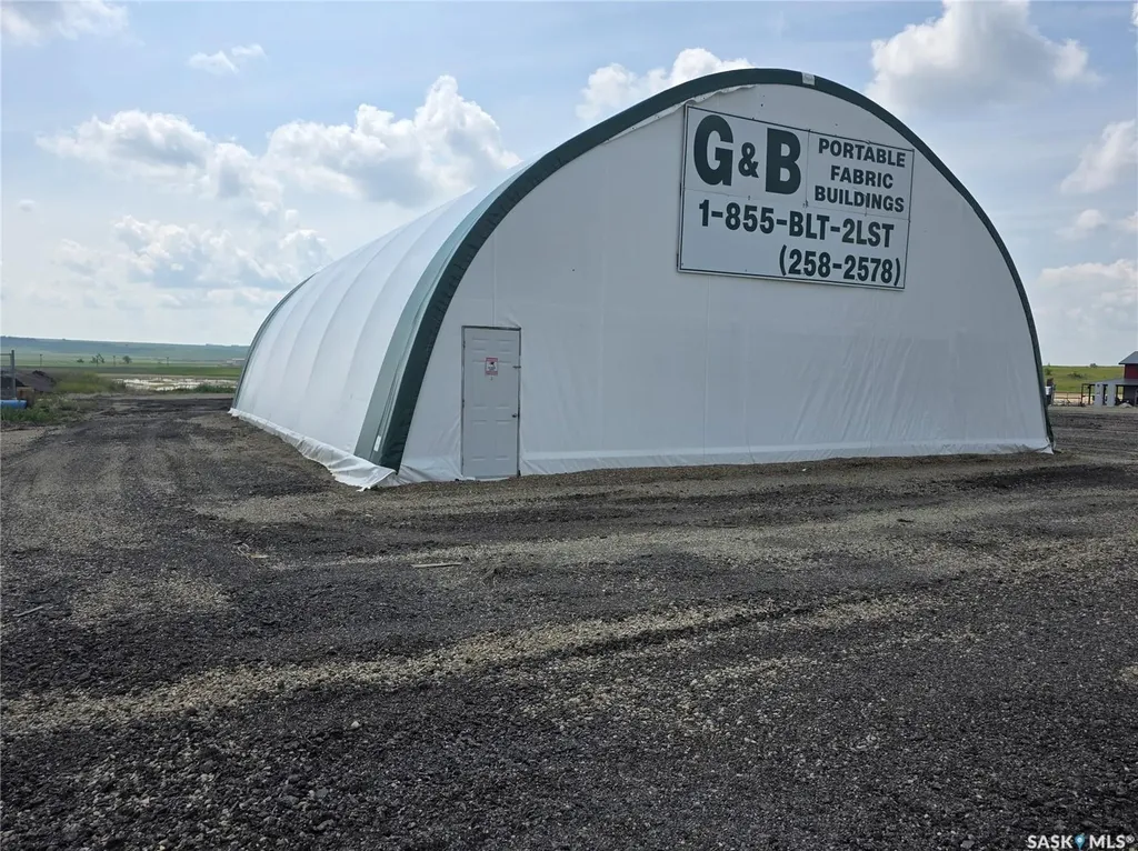 None 1 Highway Swift Current Rm No. 137 SK S9H 3W4
