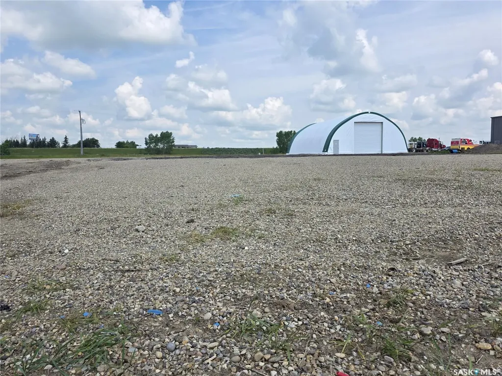 None 1 Highway Swift Current Rm No. 137 SK S9H 3W4