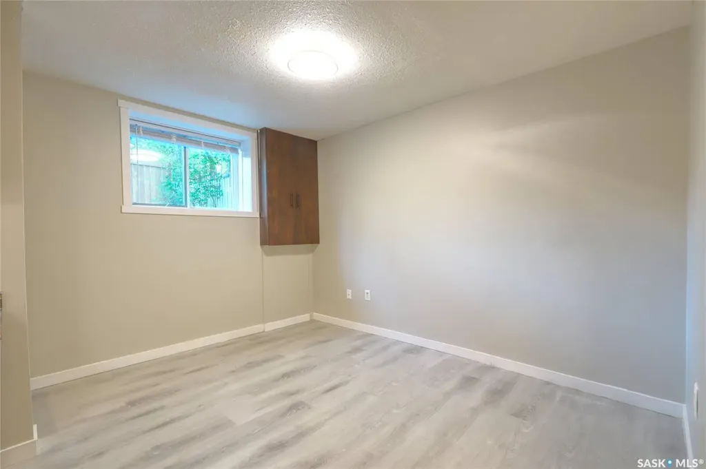 741 Garnet Street Regina SK S4T 2X2