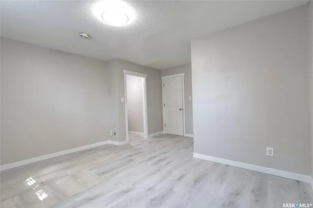 741 Garnet Street Regina SK S4T 2X2