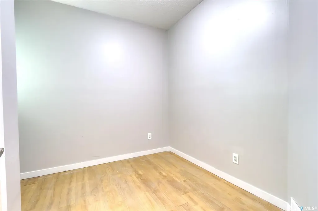 741 Garnet Street Regina SK S4T 2X2