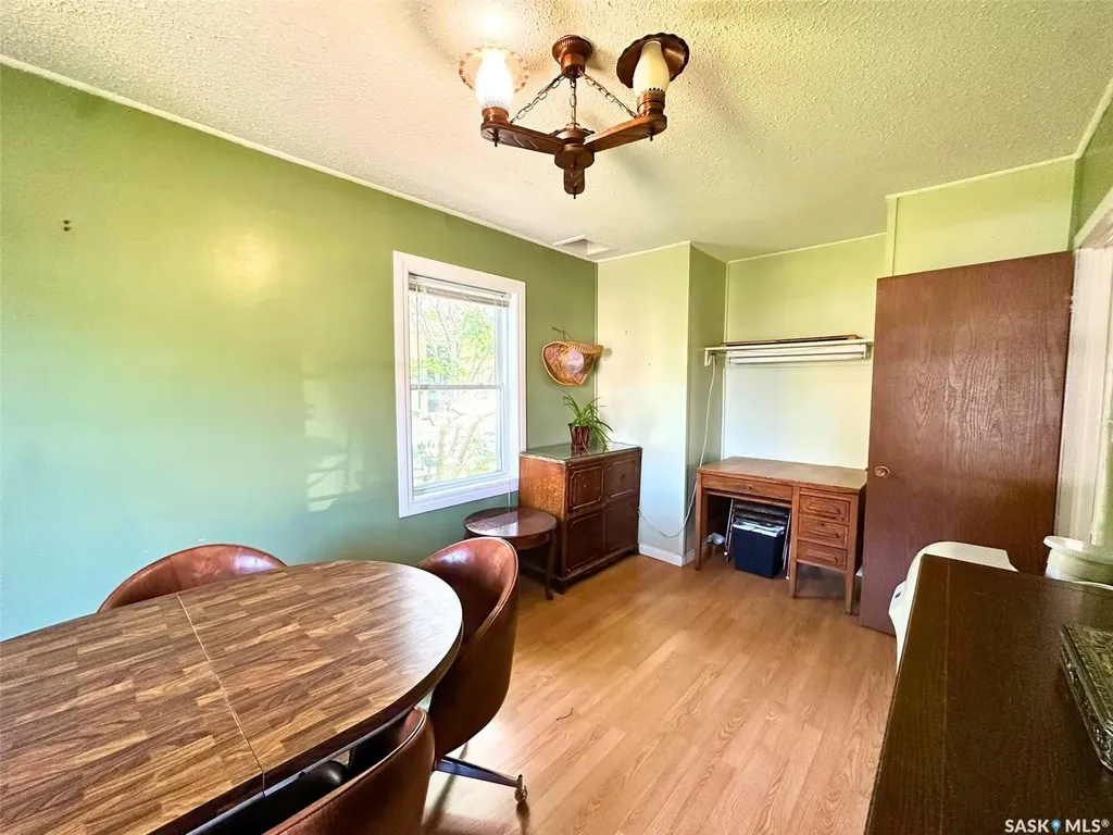 249 6th Street E Prince Albert SK S6V 0M9