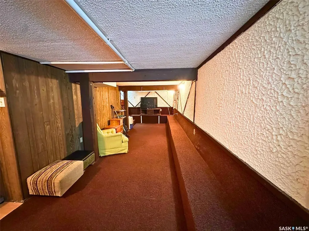 249 6th Street E Prince Albert SK S6V 0M9