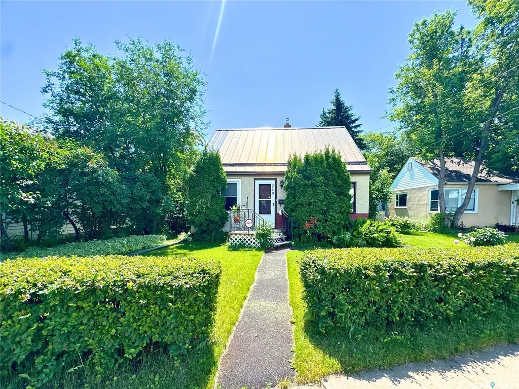 249 6th Street E Prince Albert SK S6V 0M9