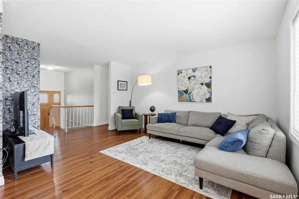 80 Cameron Crescent Regina SK S4S 2X2