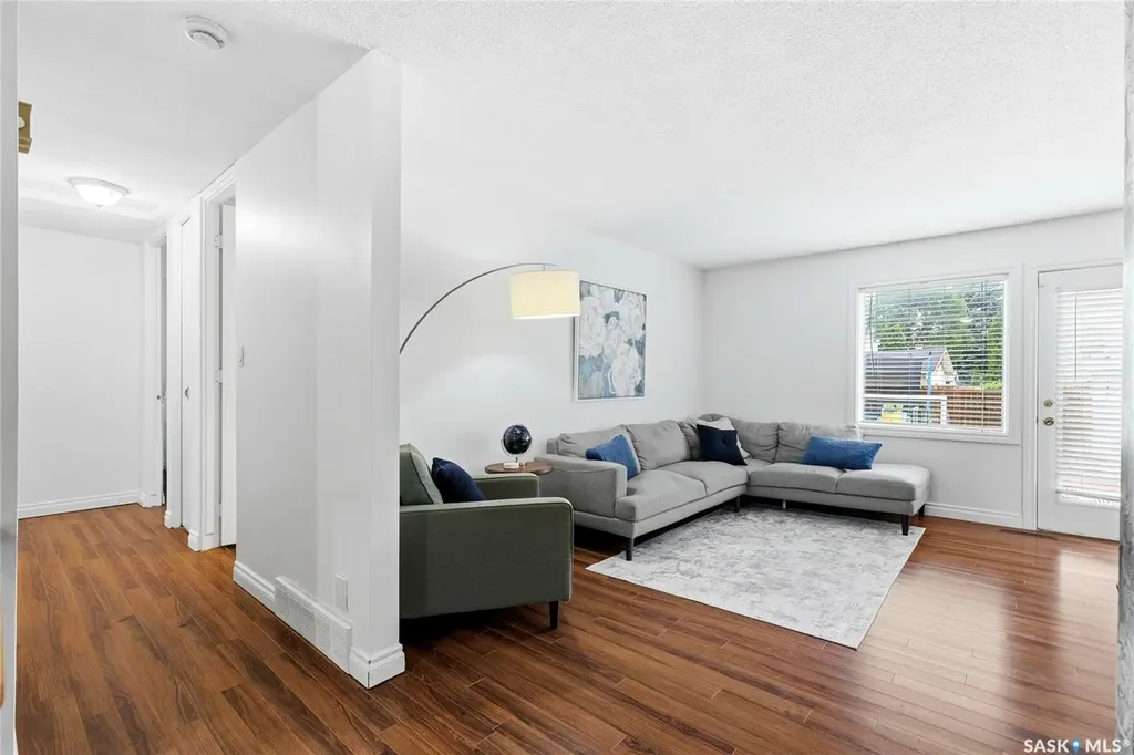 80 Cameron Crescent Regina SK S4S 2X2