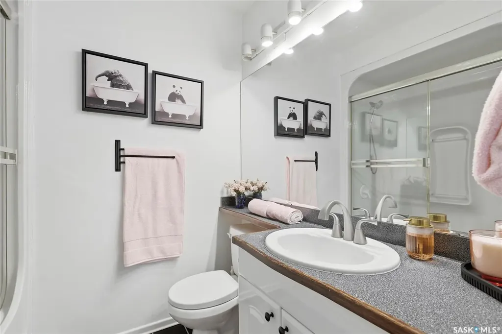 80 Cameron Crescent Regina SK S4S 2X2