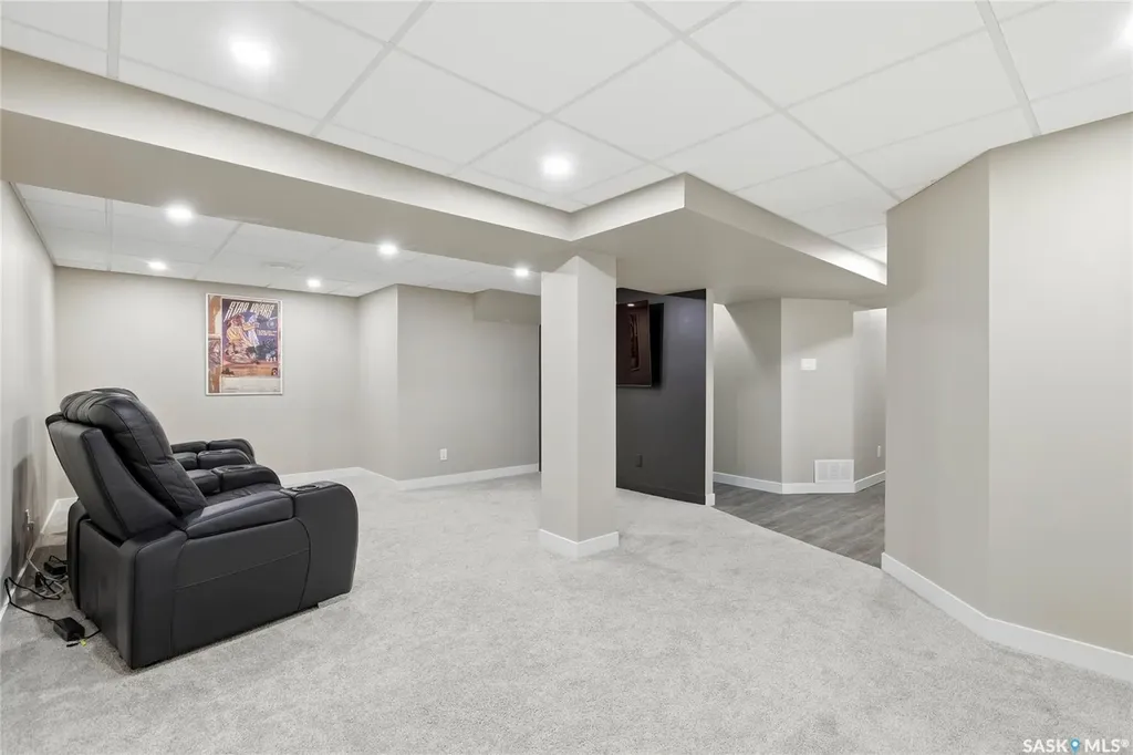 80 Cameron Crescent Regina SK S4S 2X2