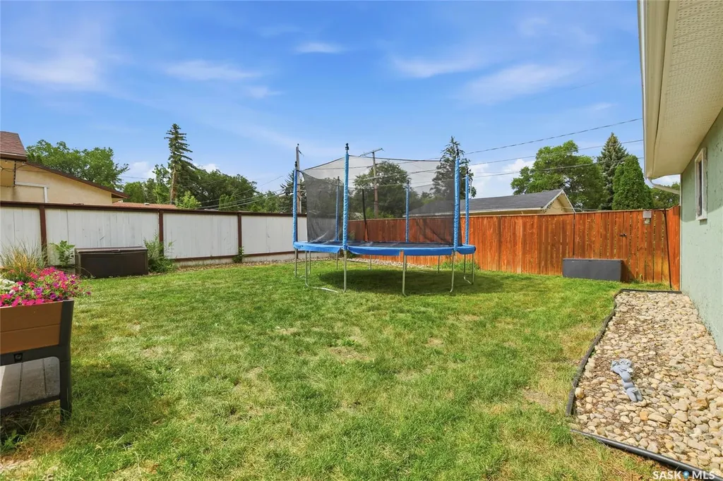 80 Cameron Crescent Regina SK S4S 2X2