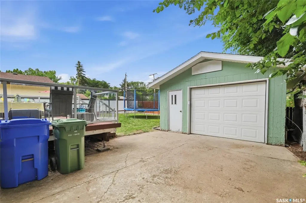 80 Cameron Crescent Regina SK S4S 2X2
