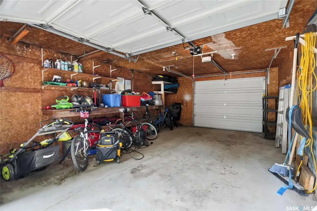 80 Cameron Crescent Regina SK S4S 2X2