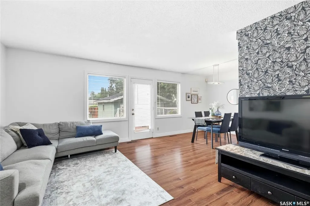 80 Cameron Crescent Regina SK S4S 2X2