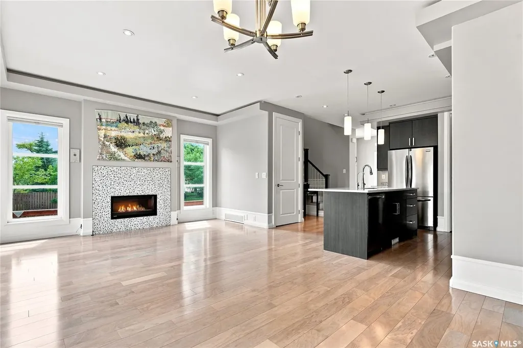 1623 Broadway Avenue Saskatoon SK S7H 2B2
