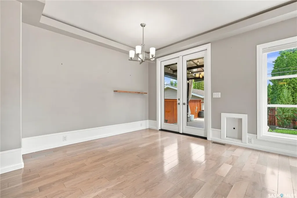 1623 Broadway Avenue Saskatoon SK S7H 2B2