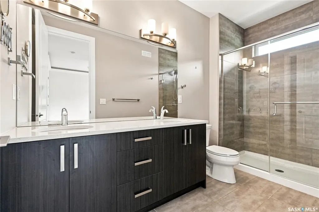1623 Broadway Avenue Saskatoon SK S7H 2B2