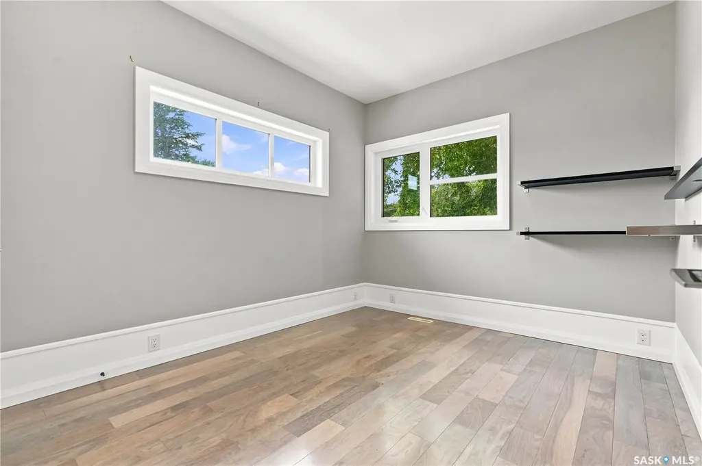 1623 Broadway Avenue Saskatoon SK S7H 2B2