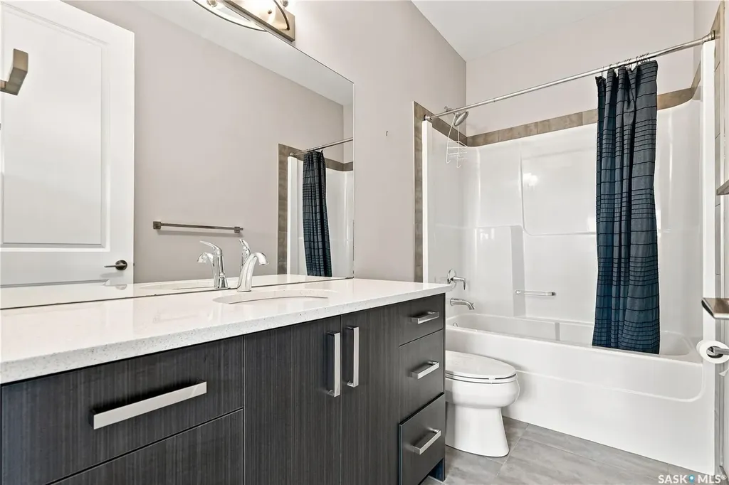 1623 Broadway Avenue Saskatoon SK S7H 2B2