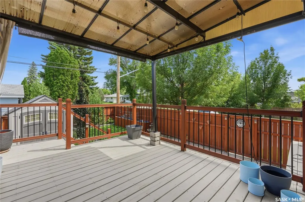 1623 Broadway Avenue Saskatoon SK S7H 2B2