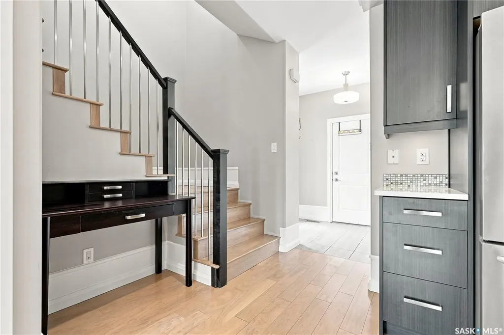 1623 Broadway Avenue Saskatoon SK S7H 2B2