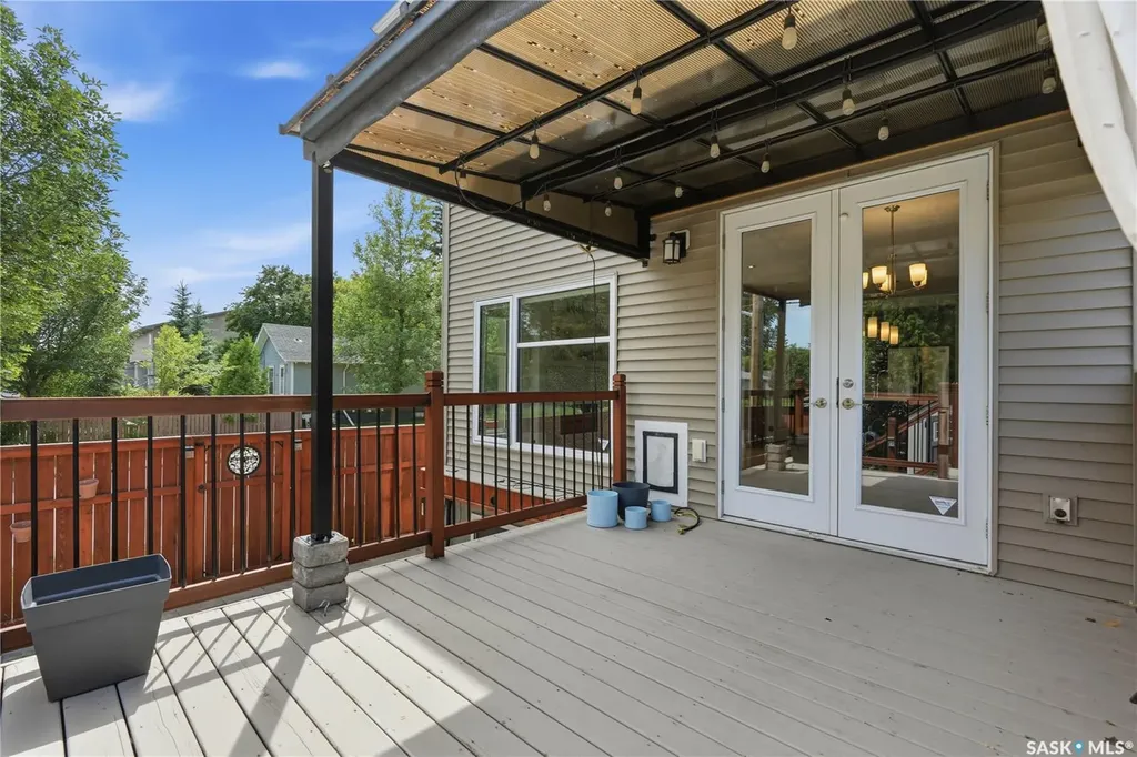 1623 Broadway Avenue Saskatoon SK S7H 2B2