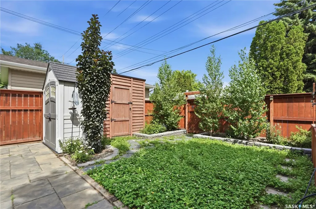 1623 Broadway Avenue Saskatoon SK S7H 2B2