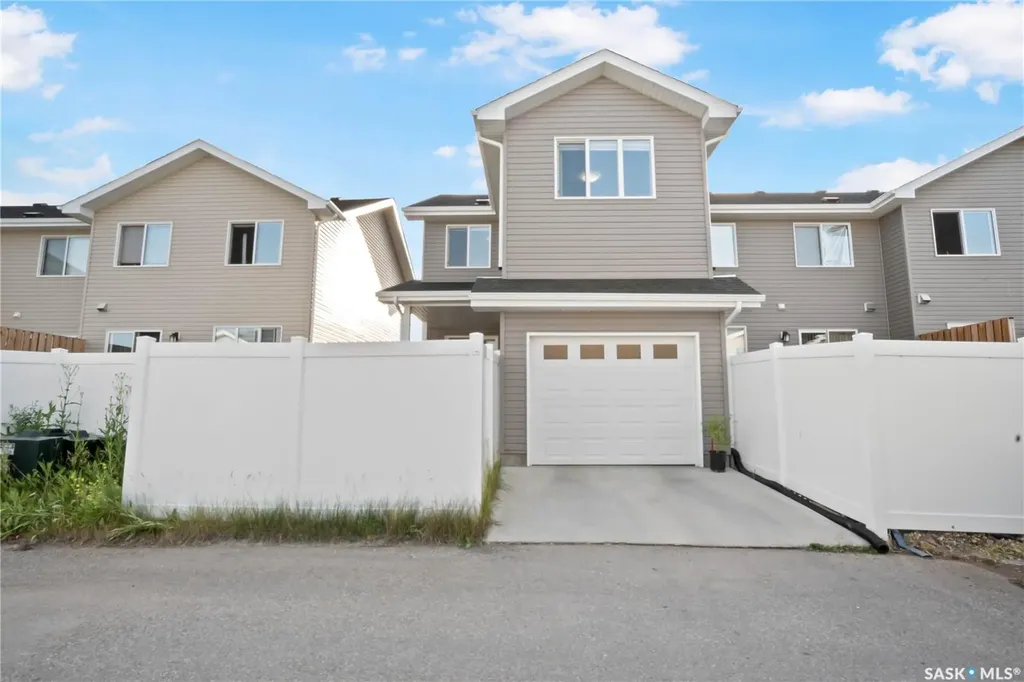 3271 Green Brook Road Regina SK S4V 3R3