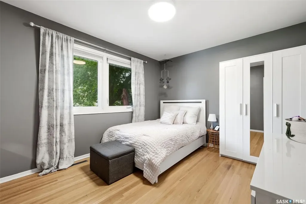 408 Mullin Avenue E Regina SK S4N 1C7