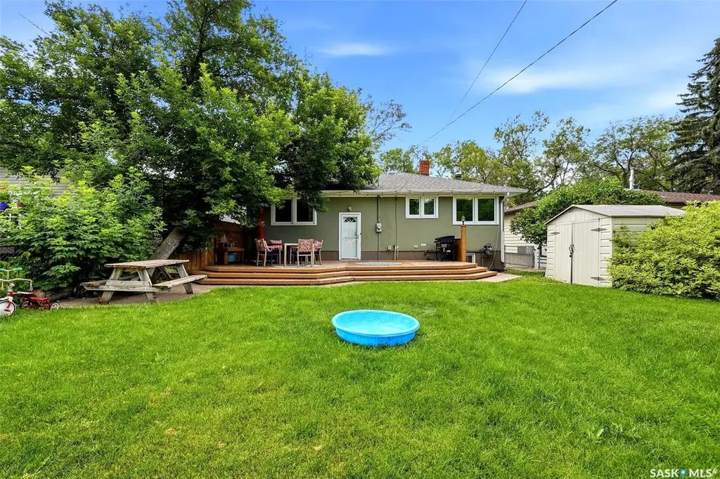 408 Mullin Avenue E Regina SK S4N 1C7