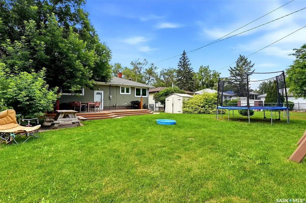 408 Mullin Avenue E Regina SK S4N 1C7