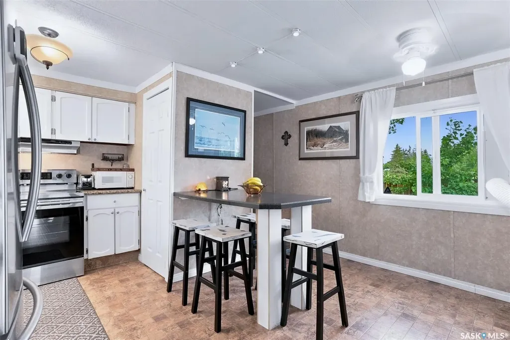 219 Grant Street Saskatoon SK S7N 2A5