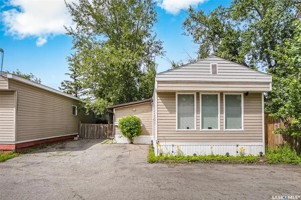 219 Grant Street Saskatoon SK S7N 2A5