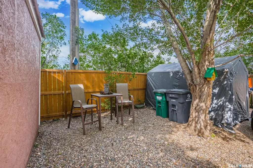 219 Grant Street Saskatoon SK S7N 2A5