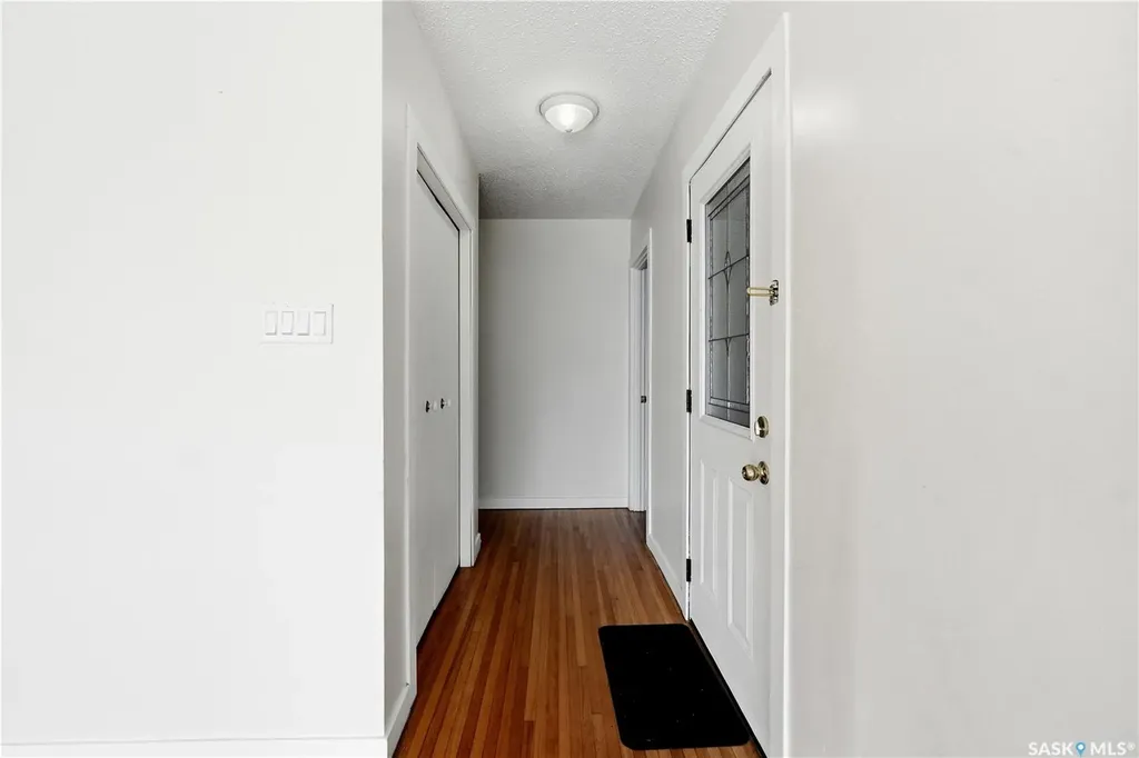 1308 Preston Avenue S Saskatoon SK S7H 2V4