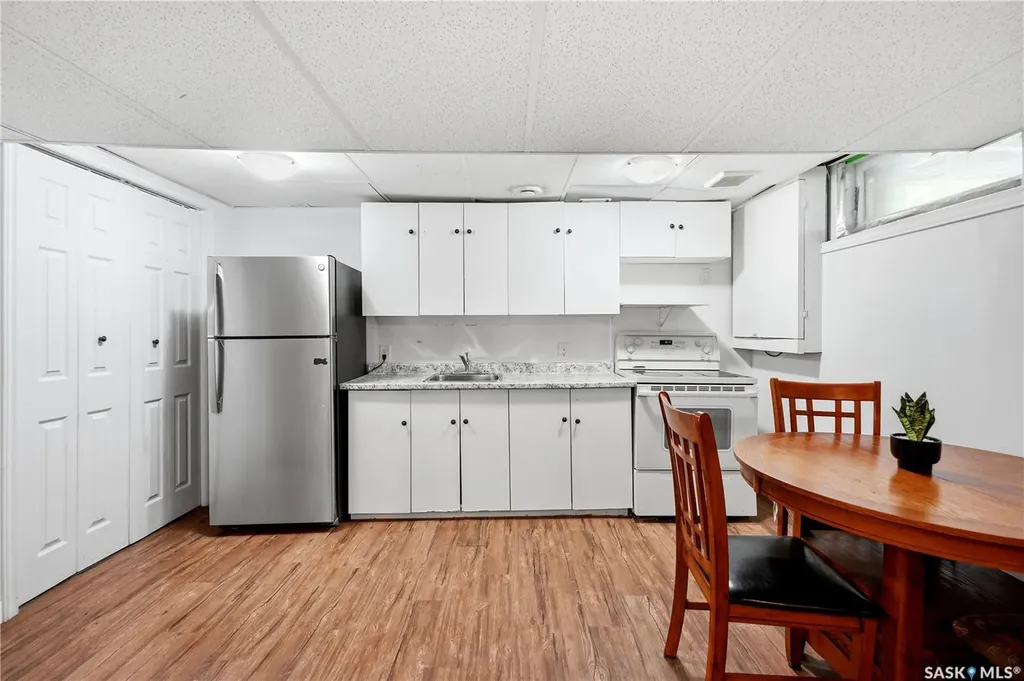 1308 Preston Avenue S Saskatoon SK S7H 2V4