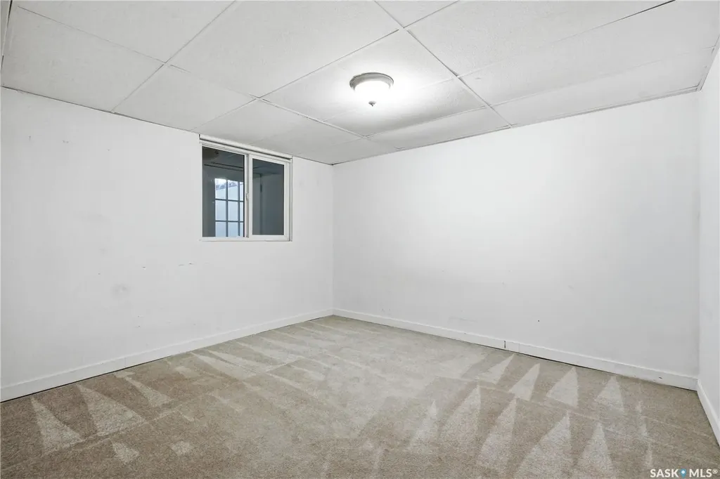 1308 Preston Avenue S Saskatoon SK S7H 2V4