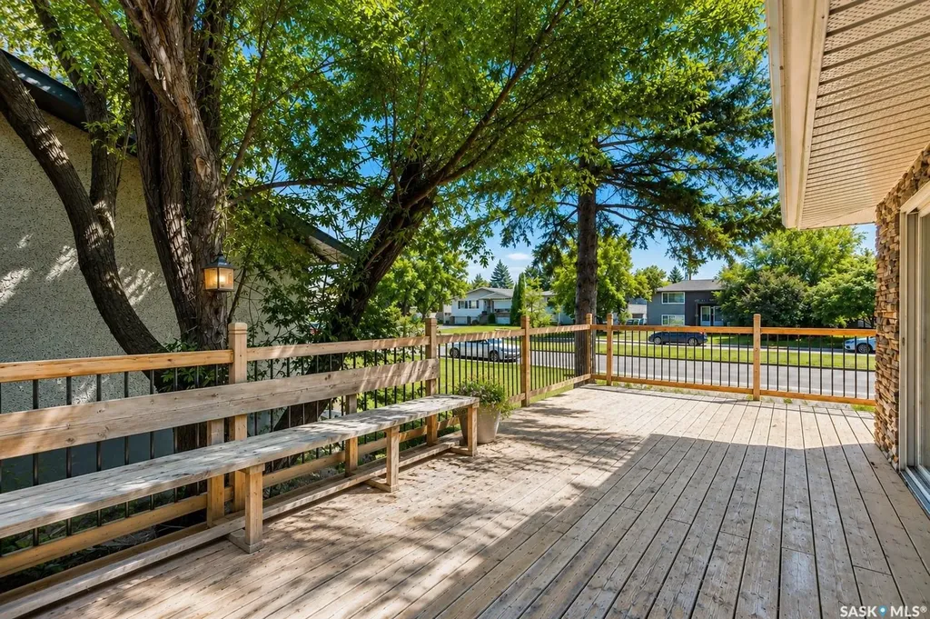 1308 Preston Avenue S Saskatoon SK S7H 2V4