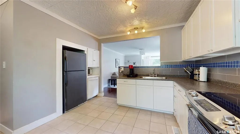 3054 Athol Street Regina SK S4S 1Y5