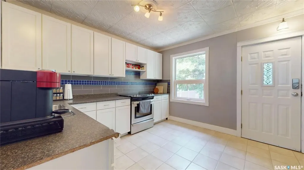 3054 Athol Street Regina SK S4S 1Y5