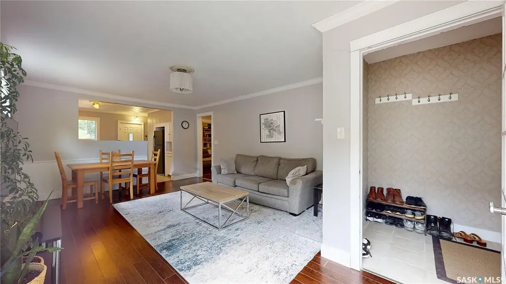 3054 Athol Street Regina SK S4S 1Y5