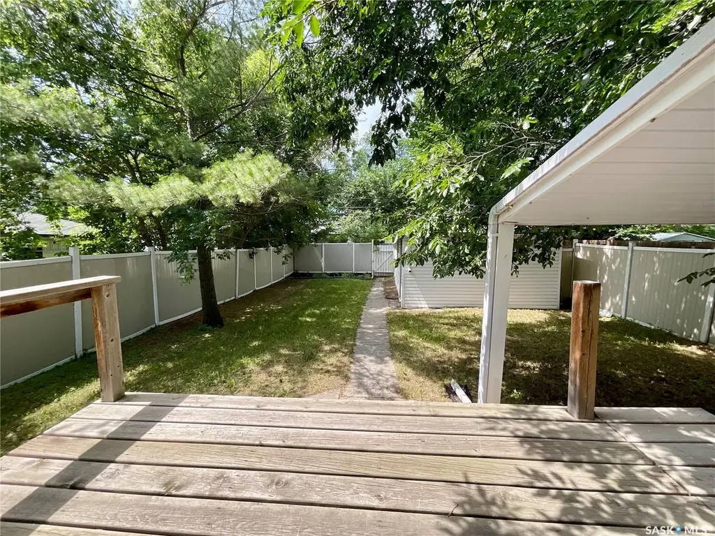 3054 Athol Street Regina SK S4S 1Y5