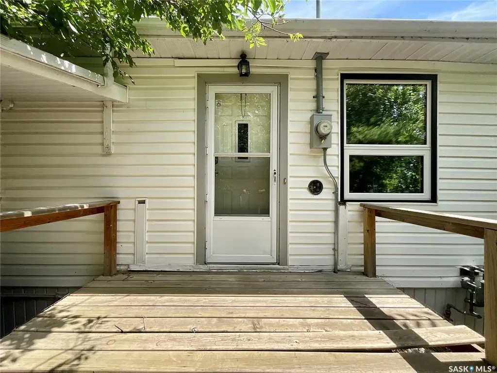 3054 Athol Street Regina SK S4S 1Y5
