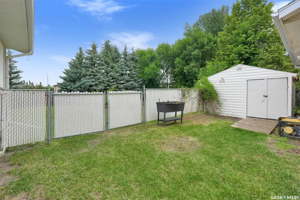246/242 Westview Drive Balgonie SK S0G 0E0