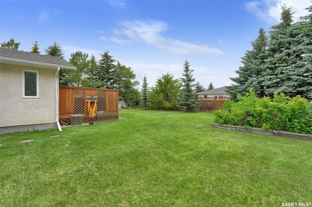 246/242 Westview Drive Balgonie SK S0G 0E0